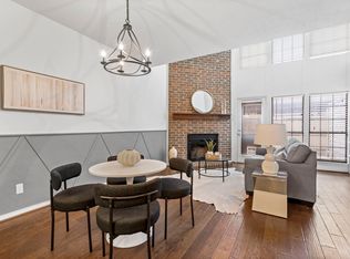 9910 Royal Ln APT 1105, Dallas, TX 75231