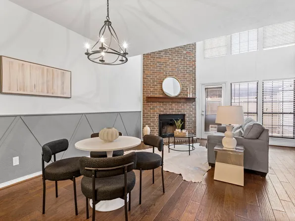 9910 Royal Ln APT 1105, Dallas, TX 75231