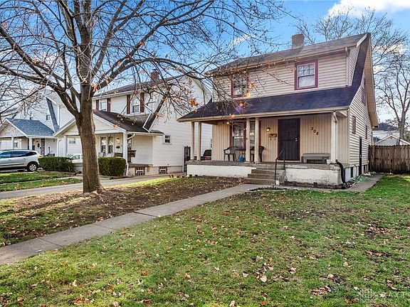 3rd image of 308 Fernwood Ave