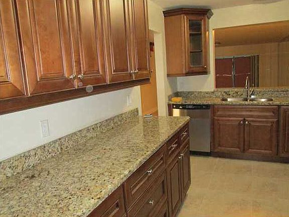 4th image of 3732 Estepona Ave #15D3