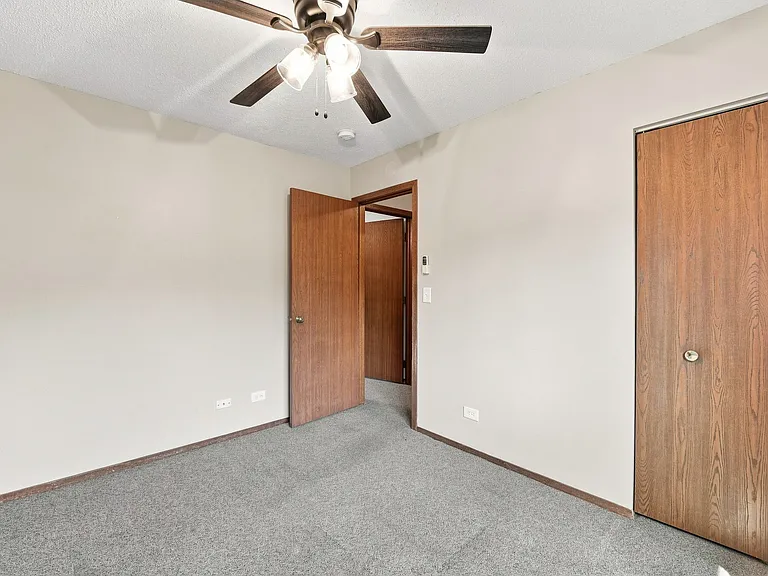 15 Brittany Ln — Photo 11