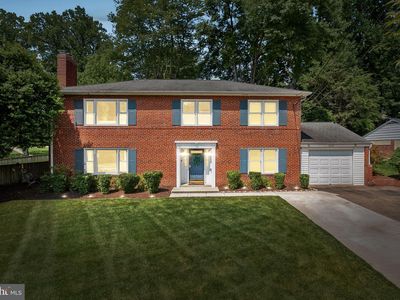3212 Patrick Henry Dr, Falls Church, VA, 22044