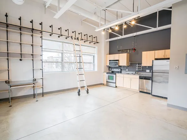 111 E Franklin Ave APT 306, Minneapolis, MN 55404