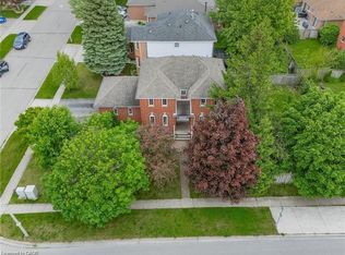 444 Burnett Ave, Cambridge, ON N1T1L3
