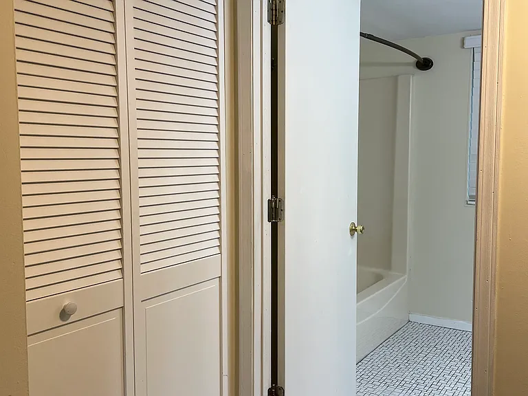 503 Smith Dr #4 — Photo 7