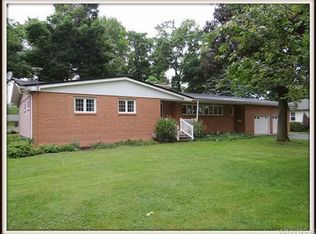 31 Sylvan Pkwy, Akron, NY 14001