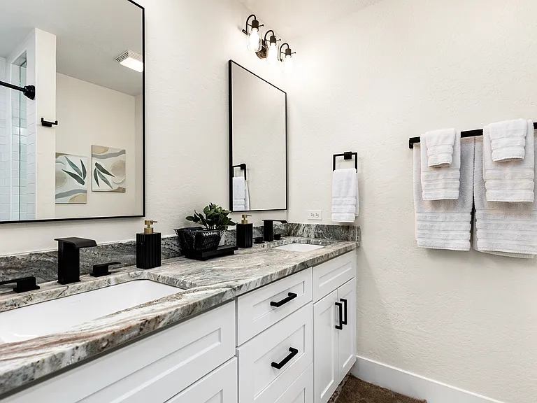 7715 E Vernon Ave #1 — Photo 4