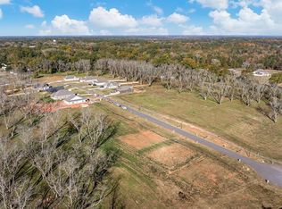 132 Chinaberry St, Pine Mountain, GA 31822