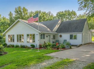 508 S Cottonwood St, Roland, IA 50236