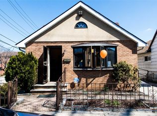 2537 126th St, Flushing, NY 11354