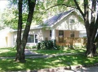 215 SW Orchard St, Topeka, KS 66606