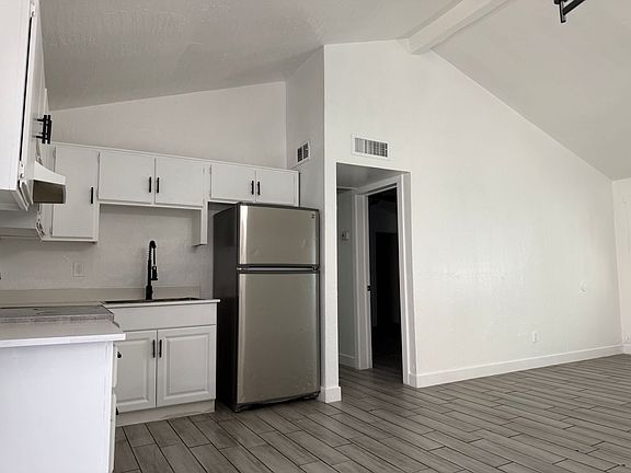 5th image of 13221 N 21st Pl #484B6013F
