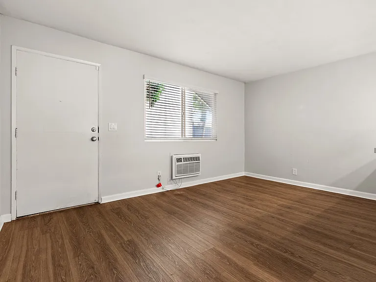 2405 Adams Ave #2 — Photo 20