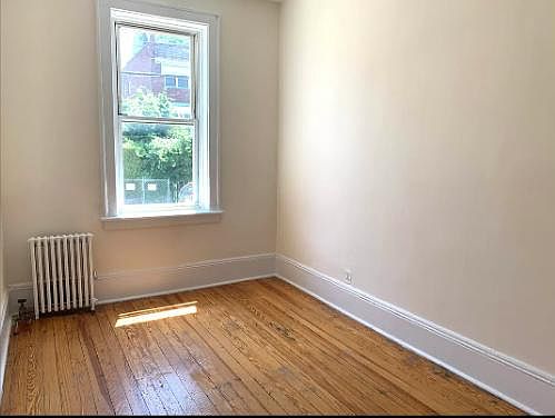 3rd image of 843 E 218th St #2O