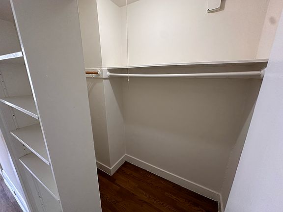 4th image of 555 Jones St APT 502