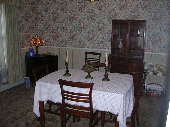 2nd image of 205 Chemung St