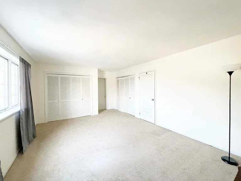 38 Springgarden St #4 — Photo 10