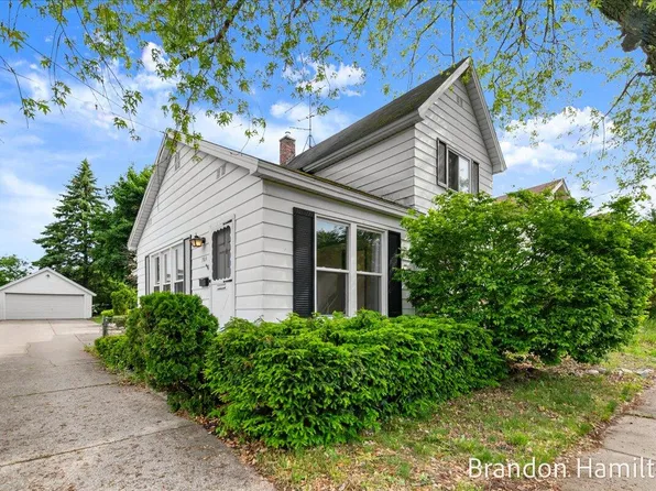 705 Burns St SW, Grand Rapids, MI 49503