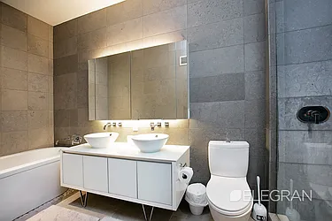 Rented by (Legacy) Elegran