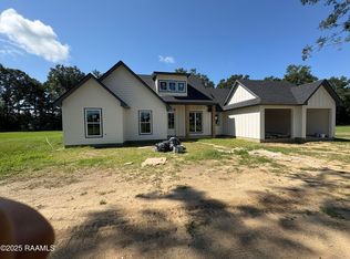 704 Kilchrist Rd, Carencro, LA 70520
