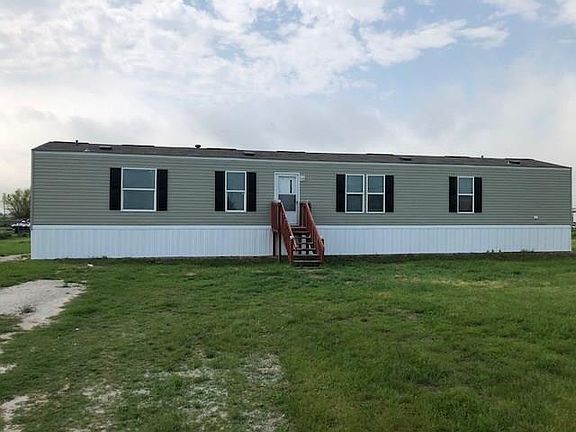 2nd image of 3213 Elderberry Ln