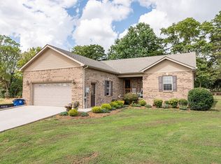 224 Jordan Ave, Shelbyville, TN 37160