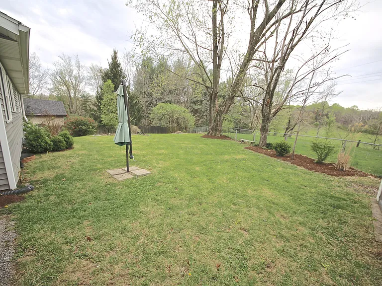 3801 W Woodyard Rd — Photo 15