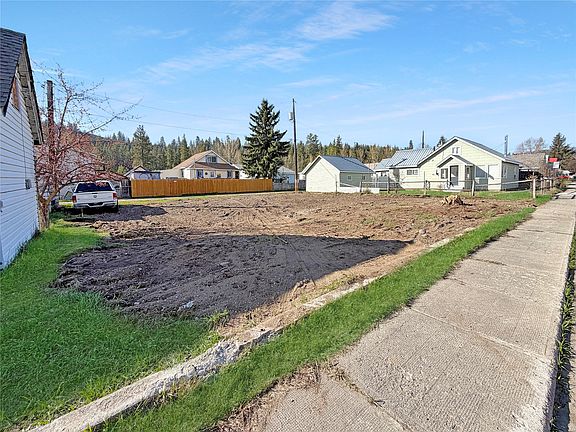 5th image of 360 Burton Ave