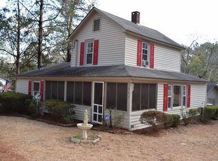 505 E New England Ave, Pinebluff, NC 28373