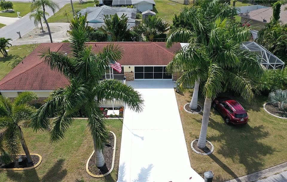 1st image of 2320 Blackwood Dr