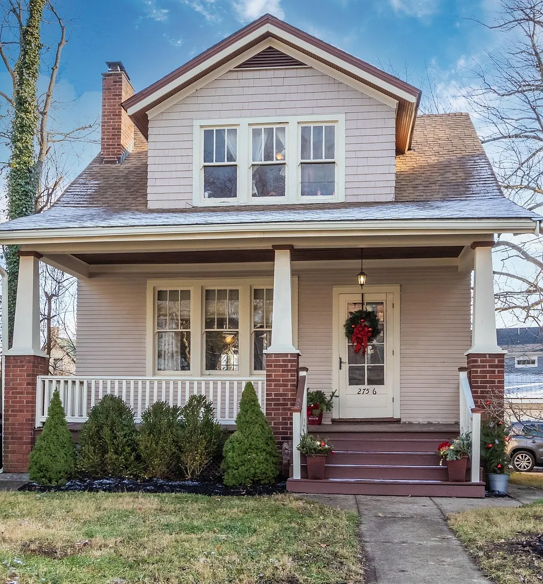 2756 Willard Ave photo 1