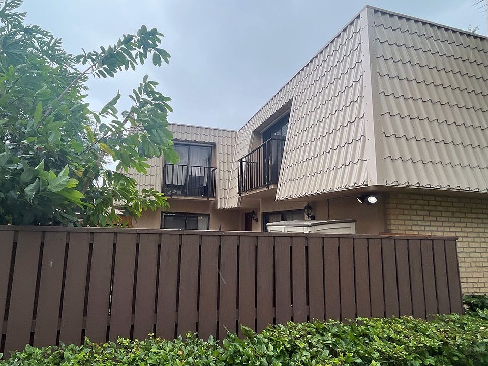 2nd image of 5146 51st Way