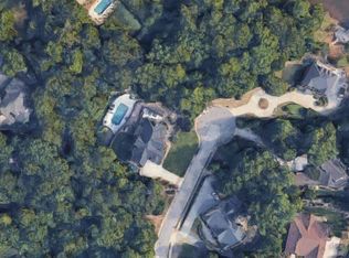 139 41st Ave NW #302, Hickory, NC 28601