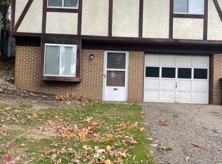 4671 17th St NW, Canton, OH 44708