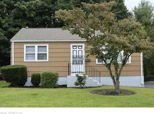 53 Beechwood Ave, Hamden, CT 06514