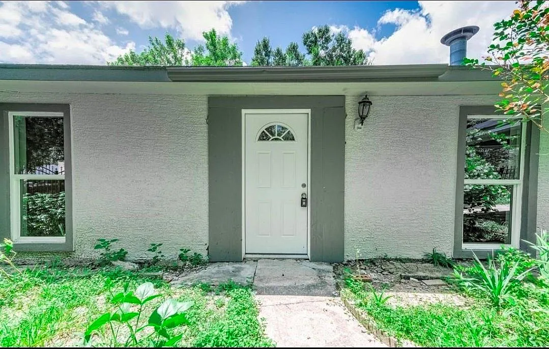 3 bed, 2.0 bath, 1200 sqft, $1,780 — Photo 3