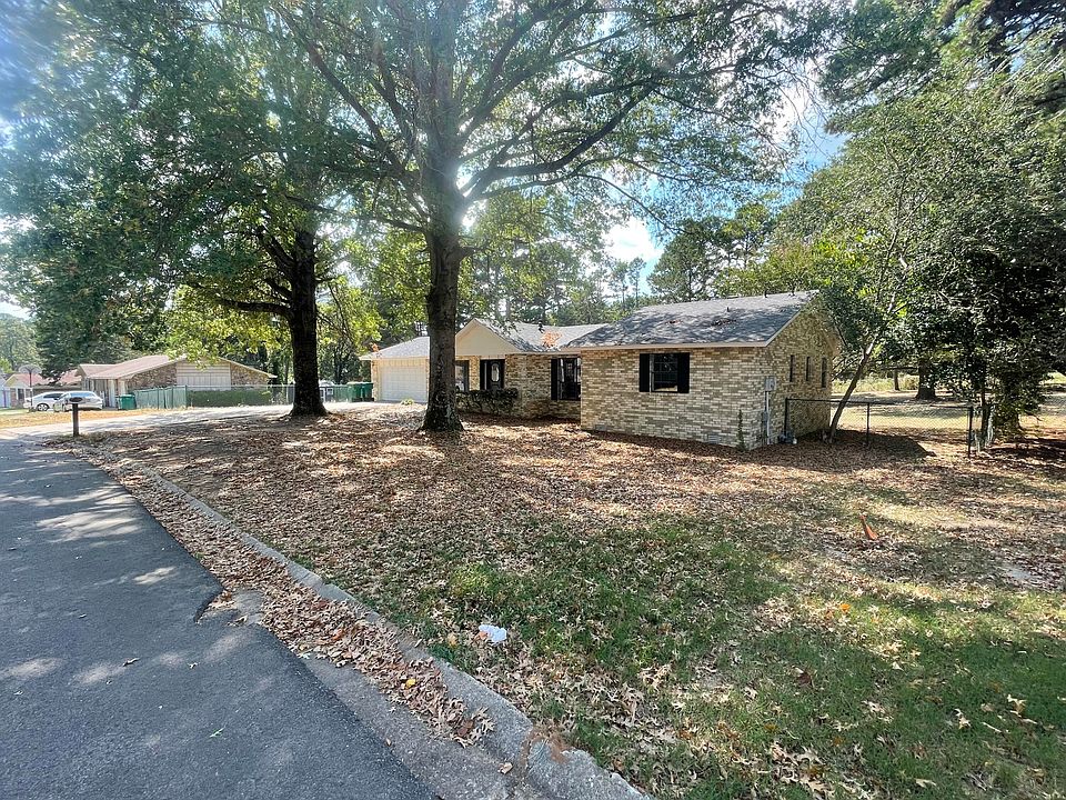 1st image of 908 W Norristown Cir