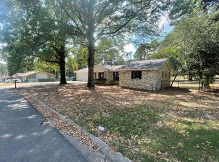 908 W Norristown Cir, Russellville, AR 72802