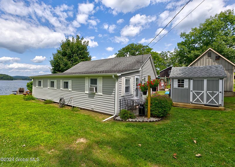2nd image of 2713 Little Troy Road