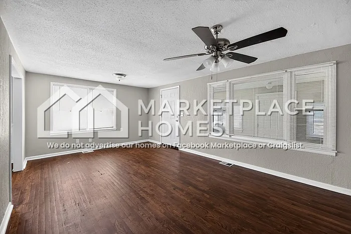 3 bed, 2.0 bath, 1232 sqft, $1,750 — Photo 4