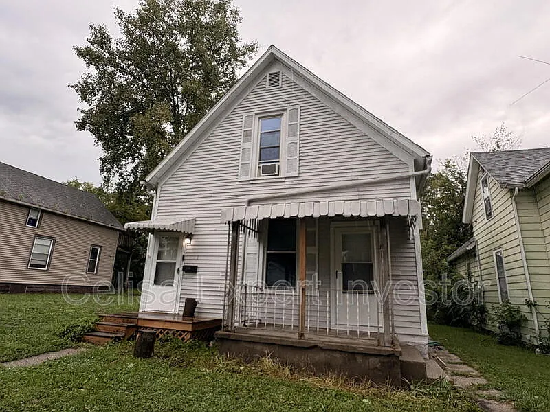 1 bed, 1.0 bath, 775 sqft, $875 — Photo 1
