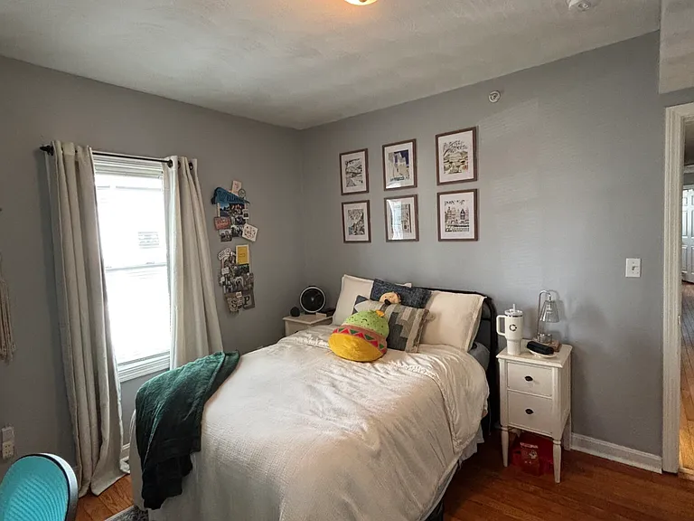 50 Derby St #2A — Photo 16