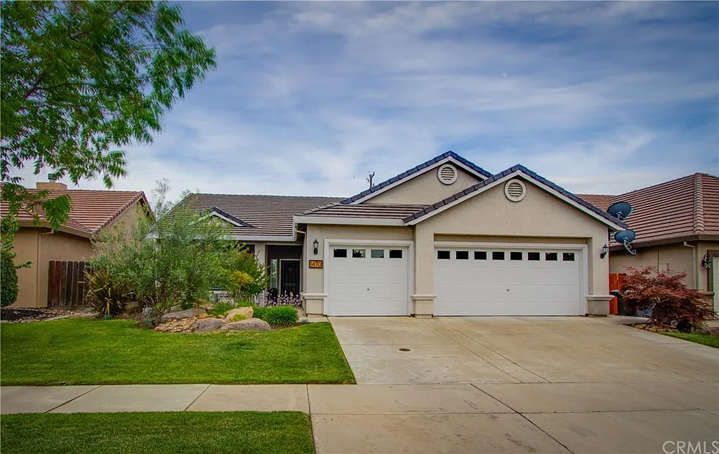 1470 Favier Dr photo 1