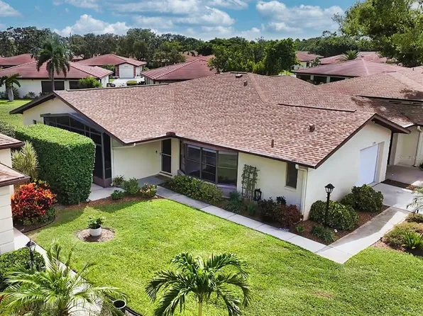 3109 Vivienda Blvd #37, Bradenton, FL 34207