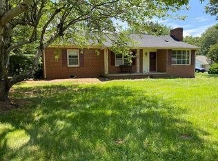 4672 Salem Rd, Spout Spring, VA 24593