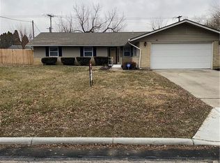 1235 Berna Ln, Dayton, OH 45429