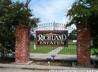 Avondale St, Gonzales, LA 70737