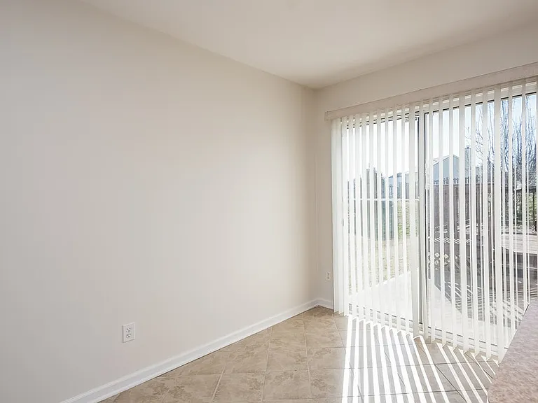 5010 Stowe Derby Dr — Photo 5