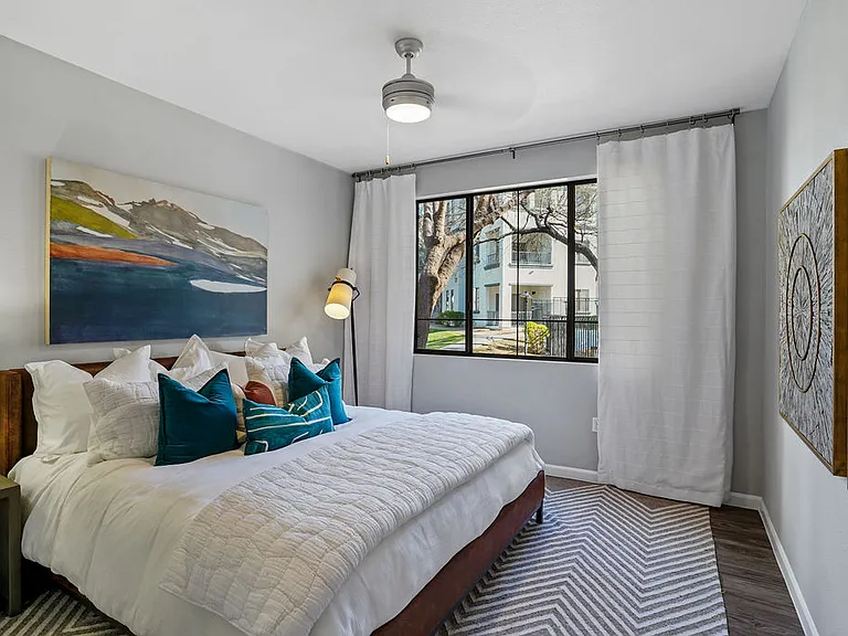 Serafina Apartment Homes — Photo 20