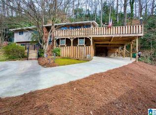 2313 Pine Crest Dr, Vestavia Hills, AL 35216